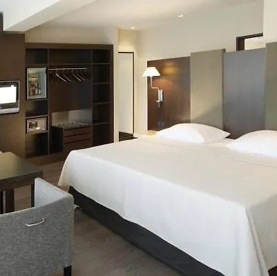 Nh Koenigsallee Szálloda