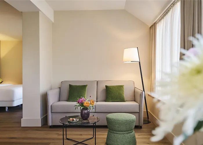 Nh Königsallee Hotel