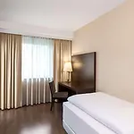 Nh Koenigsallee Hotel