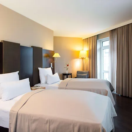 Hotel Nh Koenigsallee Dusseldorf