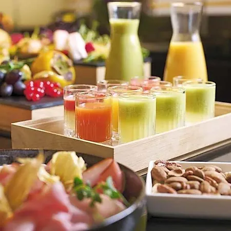 Hotell Nh Koenigsallee 4*