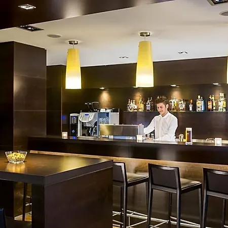Hotell Nh Koenigsallee