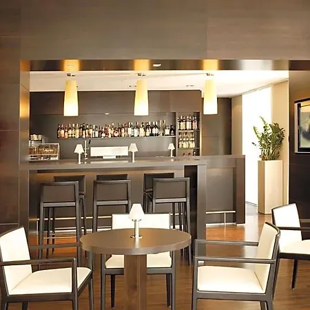 Hotell Nh Koenigsallee 4*