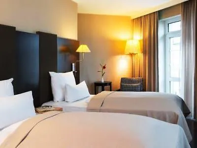 Hotell Nh Koenigsallee 4*