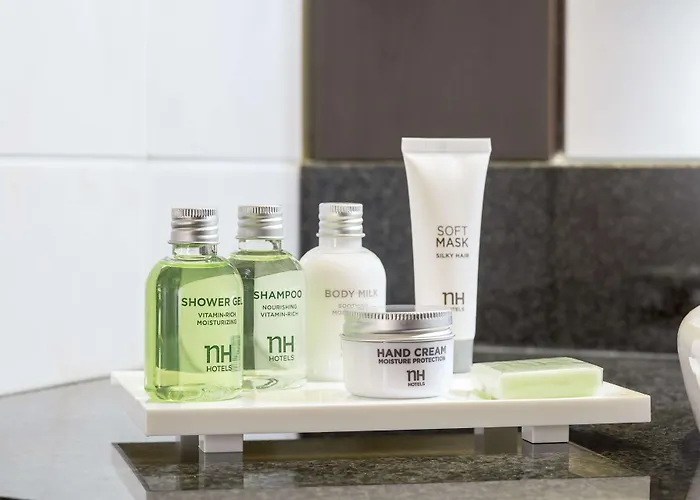 Отель Nh Koenigsallee Дюссельдорф