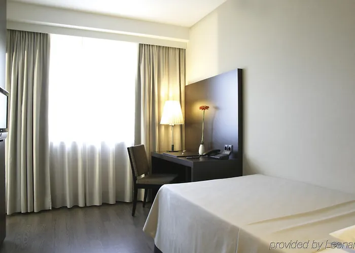 Nh Koenigsallee מלון 4*