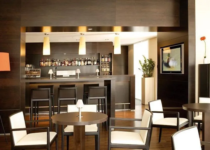 Hotell Nh Koenigsallee 4*