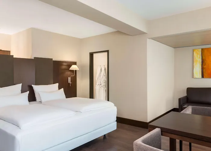 Nh Koenigsallee Hotel 4*
