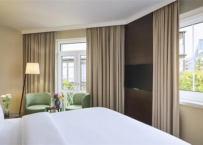 Nh Koenigsallee 4* Дюссельдорф